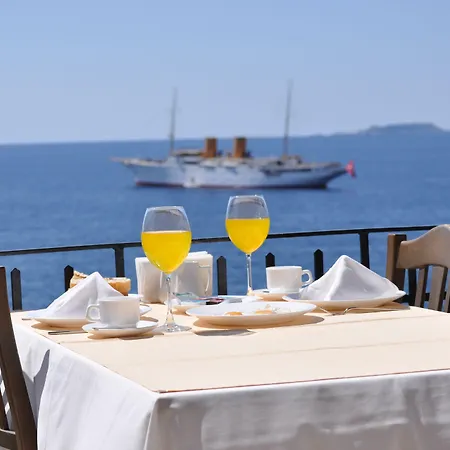 Aqua Princess Szálloda Kaş