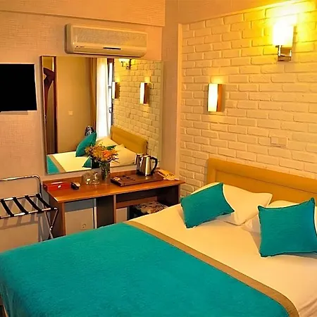 Hotel Aqua Princess 3*